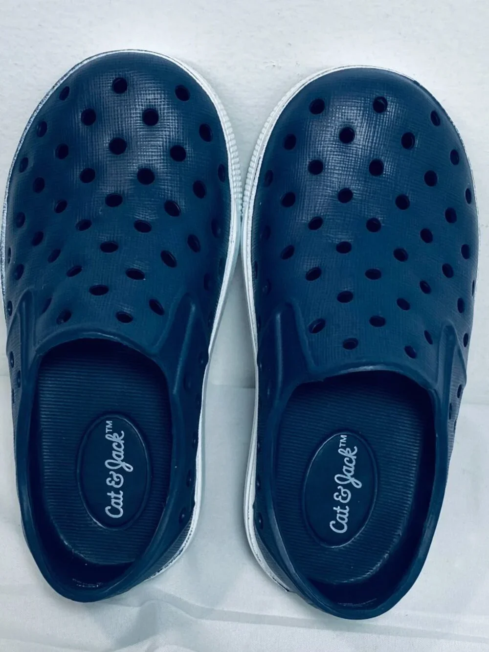 NEW Cat & Jack Size 6 Toddler Boys Slip-On Shoes Navy/White NWOT